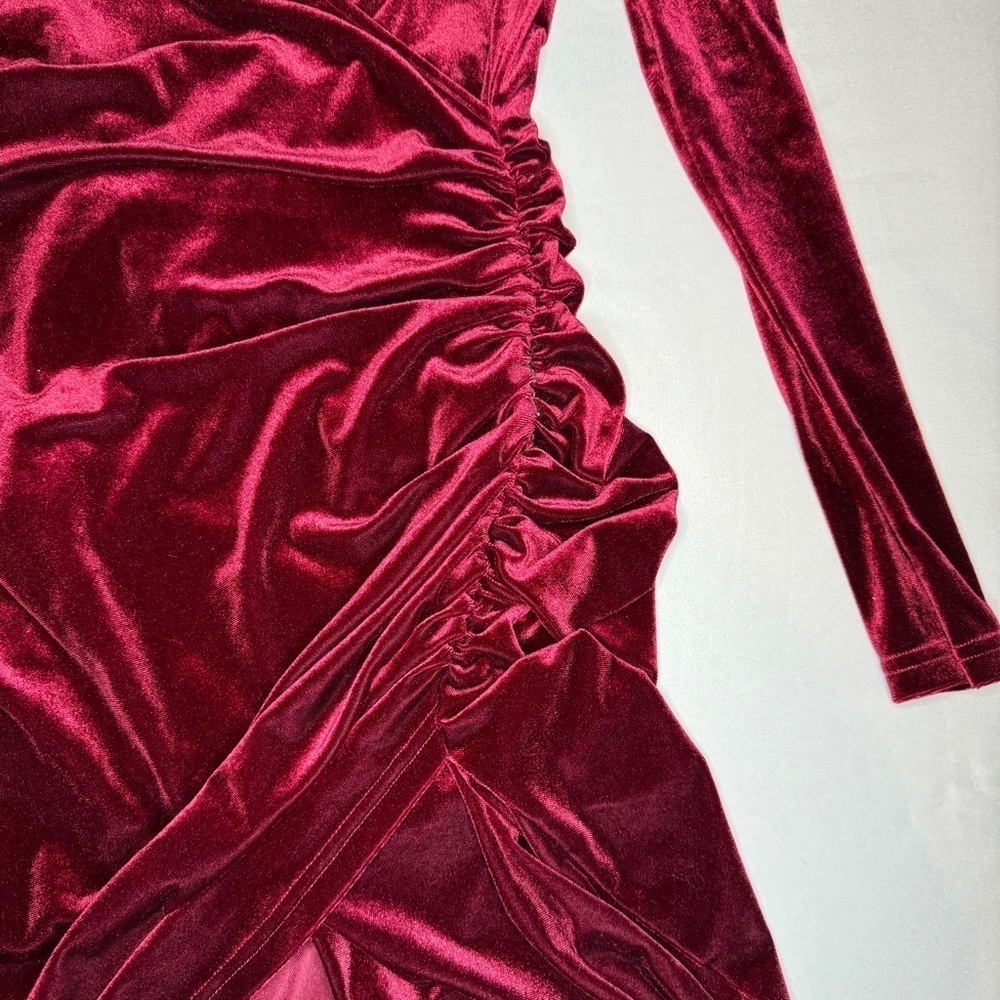 Maroon Velvet V-Neck Dress - Picture 7 of 7